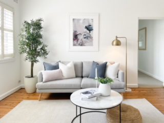 Art deco living room